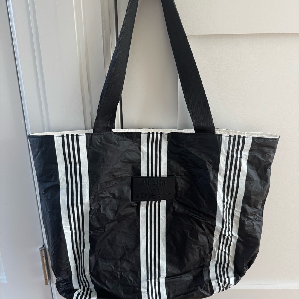 ALOHA Collection Day Tripper Tote Bag